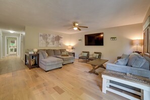 Interior - Rapid City Cottage w/ Deck: 1/4 Mi to Torch Lake! (Rapid City)