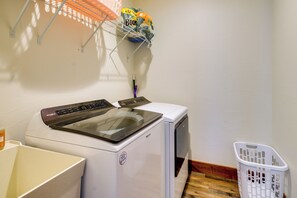 منزل (4 Bedrooms) | المنشأة من الداخل