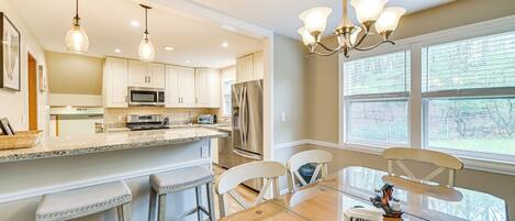 House (4 Bedrooms) | Interior