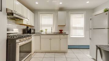 Microwave, oven, stovetop, highchair