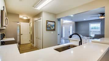 Apartment (5 Bedrooms) | Interior