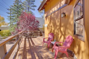 Interior - Dancing Bear Lodge ~ 1 Mi to Big Bear Lake! (Big Bear Lake)