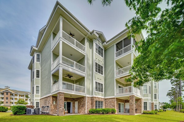 Interior - 3 Mi to Ocean: Modern Myrtle Beach Vacation Rental (Myrtle Beach)