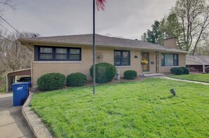 Interior - Charming Jefferson City Home: 2 Mi to Downtown! (Jefferson City)