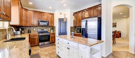 منزل (4 Bedrooms) | المنشأة من الداخل