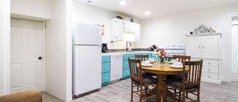 Căn hộ (2 Bedrooms) | Nội thất