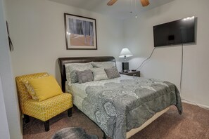 Apartment (2 Bedrooms) | Interior - Peaceful Peoria Vacation Rental: Near Westgate! (Peoria)