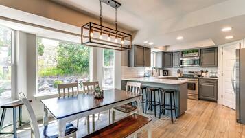 Maison (5 Bedrooms) | Intérieur