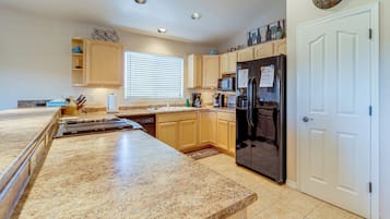 Apartment (3 Bedrooms) | Interior