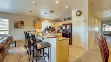 Apartemen (3 Bedrooms) | Interior