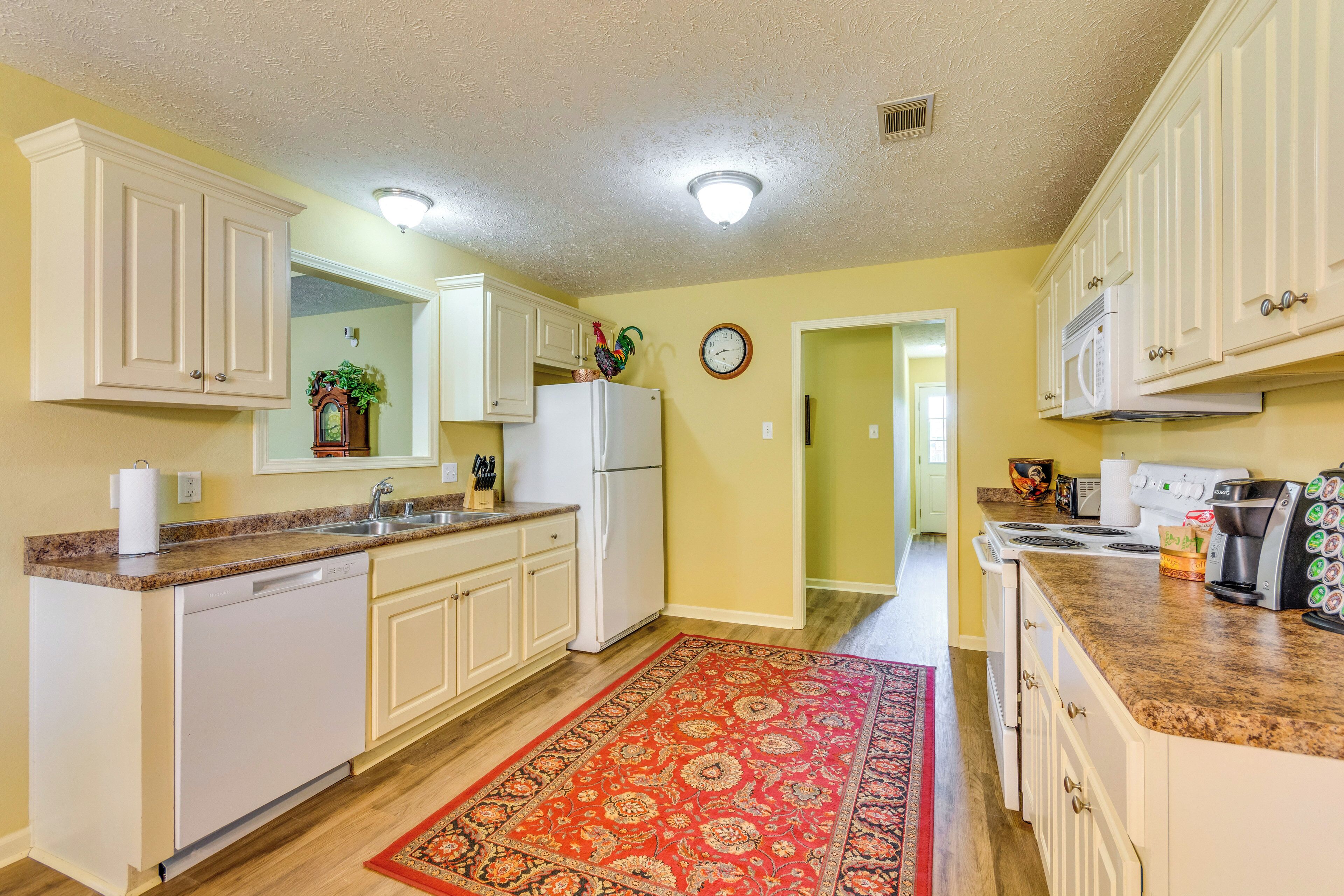 House (3 Bedrooms) | Interior