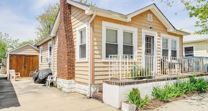 Point Lookout Cottage - Walk to Beach!