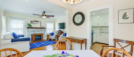 Cottage (2 Bedrooms) | Interior