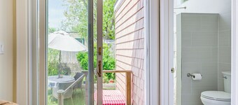 Point Lookout Cottage - Walk to Beach!