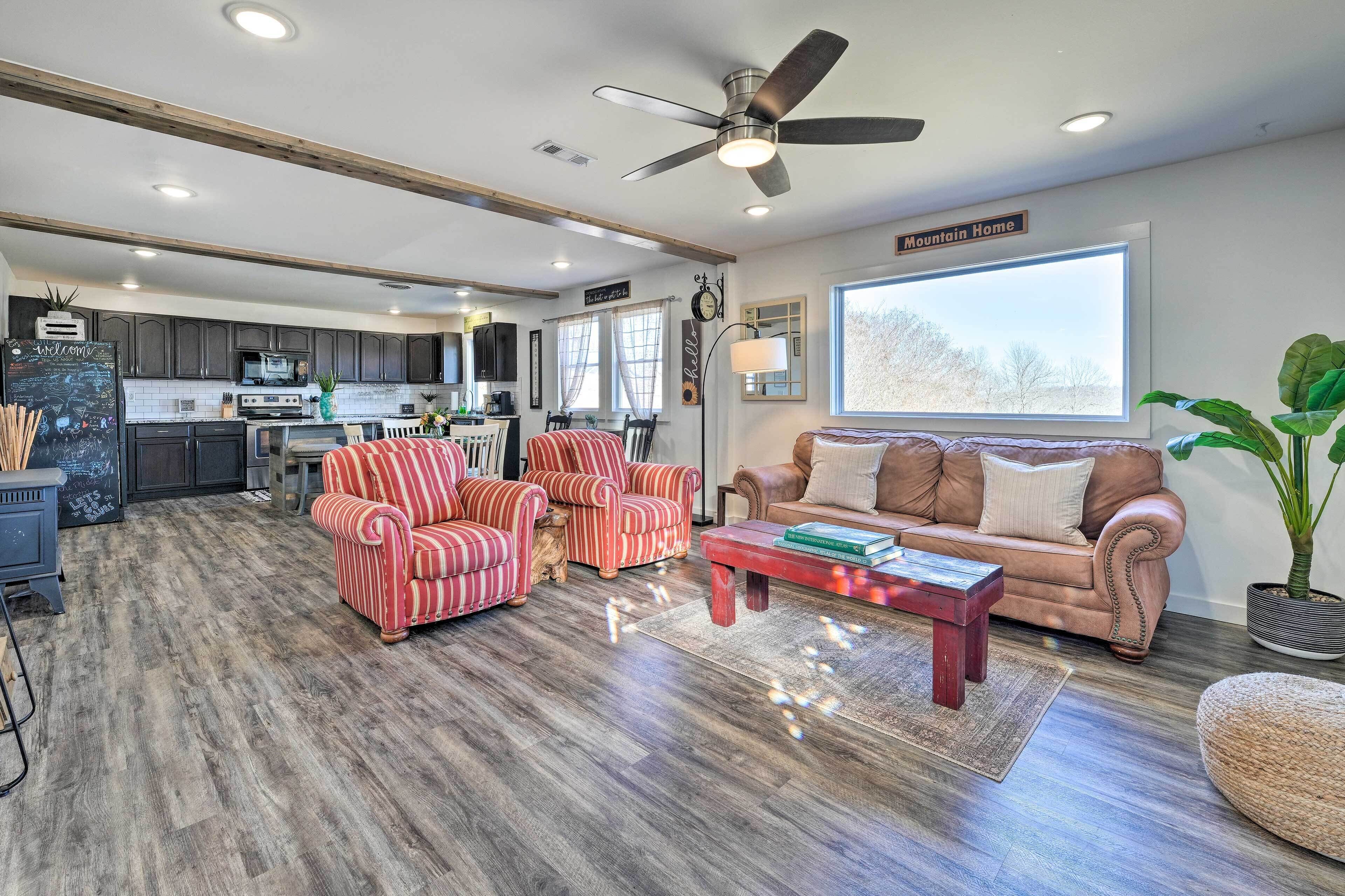 House (2 Bedrooms) | Interior