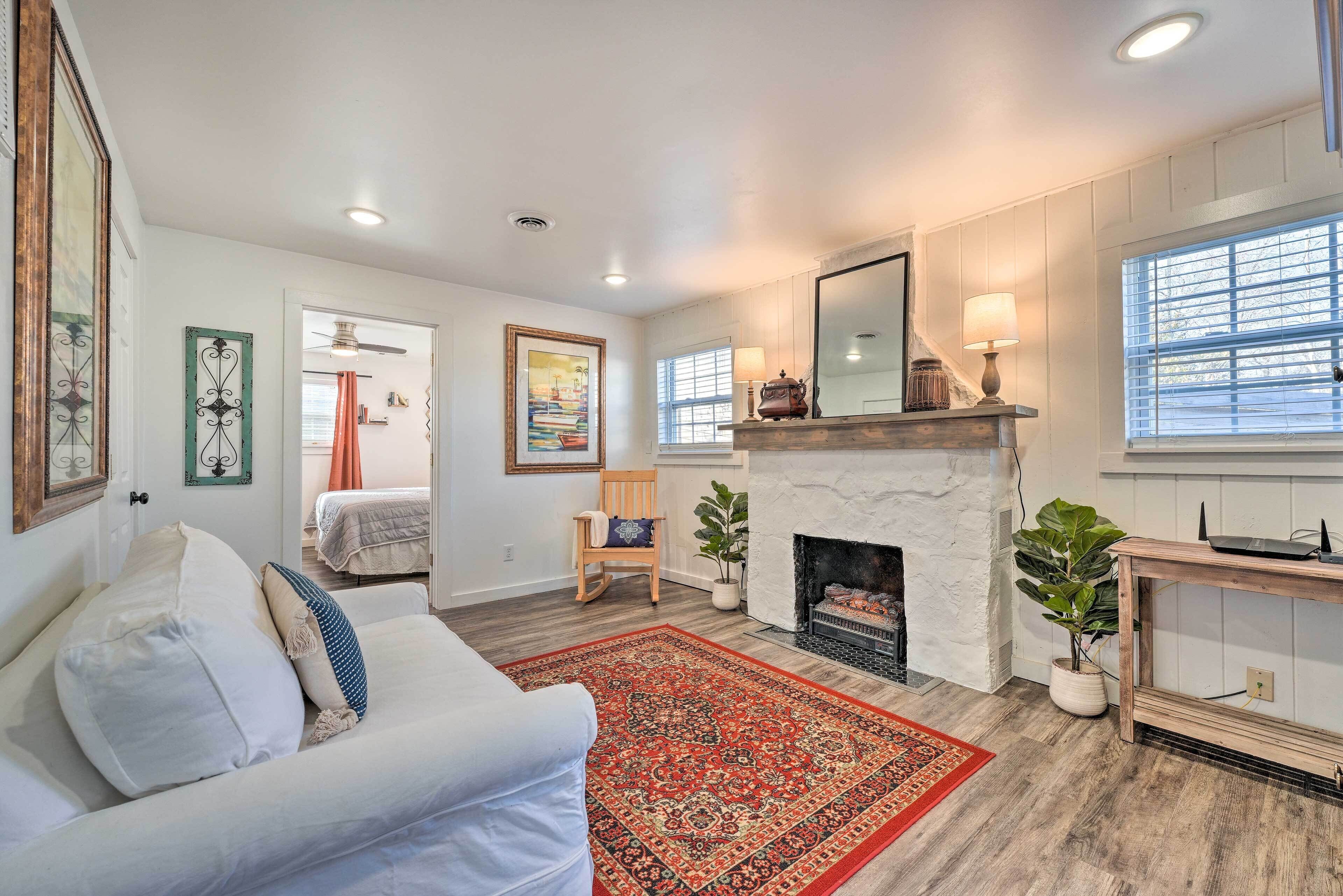 House (2 Bedrooms) | Interior