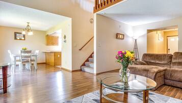 Casa (3 Bedrooms) | Parte interna