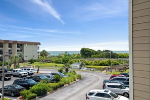 Interior - On-site Beach Access: Hilton Head Island Condo (Hilton Head Island)