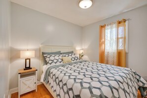 House (5 Bedrooms) | Interior