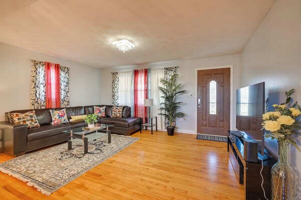 Deck & Grill: Convenient Home In Hummelstown - Hersheypark, Hershey