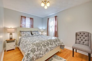 House (5 Bedrooms) | Interior