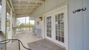 House (2 Bedrooms) | Front of property