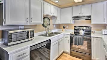 Apartment (1 Bedroom) | Interior