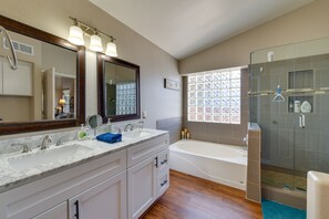 Bathroom - Gilbert Vacation Rental w/ Private Pool & Patio! (Gilbert)