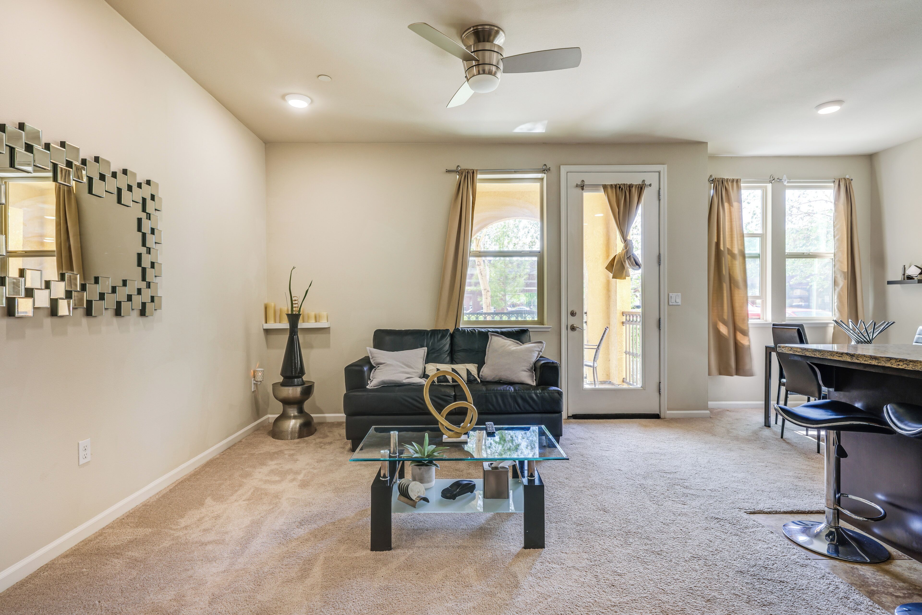 Apartment (2 Bedrooms) | Bahagian dalam