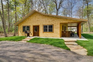 House (3 Bedrooms) | Interior - 1/2 Mi to Lake Arbutus: Cabin w/ ATV Trail Access (Merrillan)