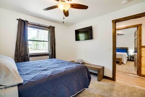 Interior - 1/2 Mi to Lake Arbutus: Cabin w/ ATV Trail Access (Merrillan)