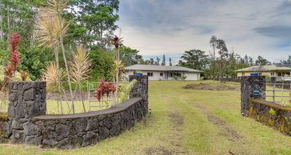 Paradise Park Vacation Rental ~ 4 Mi to Shoreline!