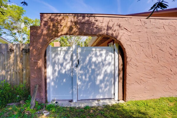 Apartment (1 Bedroom) | Interior - Lakeland Vacation Rental: 38 Mi to Disney! (Lakeland)