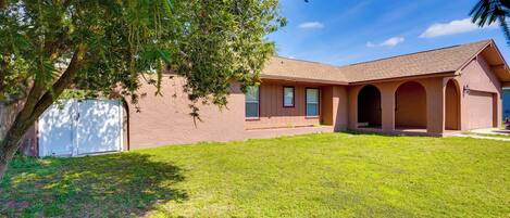 Apartment (1 Bedroom) | Interior