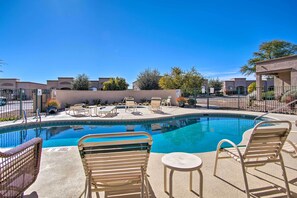 Apartment (0 Bedroom) | Interior