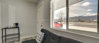 Updated Hawthorne Apartment, 12 Mi to Walker Lake!