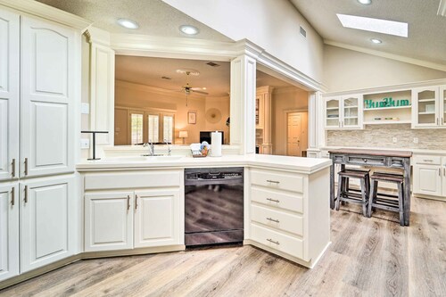 Lubbock Home w/ Patio ~ 6 Mi to Texas Tech!