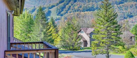 House (4 Bedrooms) | Front of property