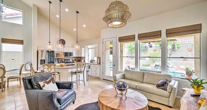 Golf & Unwind Poolside: Cave Creek Group Retreat!