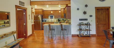 Cottage (4 Bedrooms) | Interior