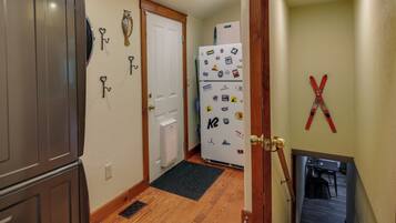 Cottage (4 Bedrooms) | Interior