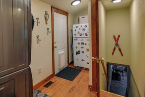 Interior - Downtown Bonners Ferry Home w/ Covered Porch! (Bonners Ferry)