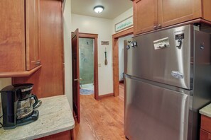 Interior - Downtown Bonners Ferry Home w/ Covered Porch! (Bonners Ferry)