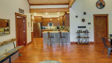 Cottage (4 Bedrooms) | Interior