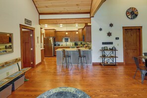 Cottage (4 Bedrooms) | Intérieur