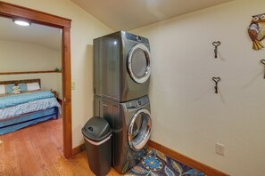 Cottage (4 Bedrooms) | Interior