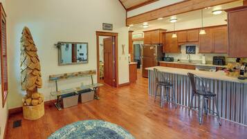 Cottage (4 Bedrooms) | Interior