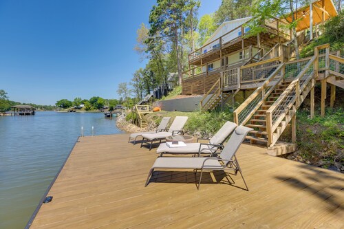 Private Hot Tub: Stunning Logan Martin Lake Home