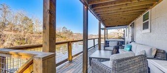 Private Hot Tub: Stunning Logan Martin Lake Home