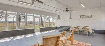 Charming Gadsden Home w/ Golf Course Views!
